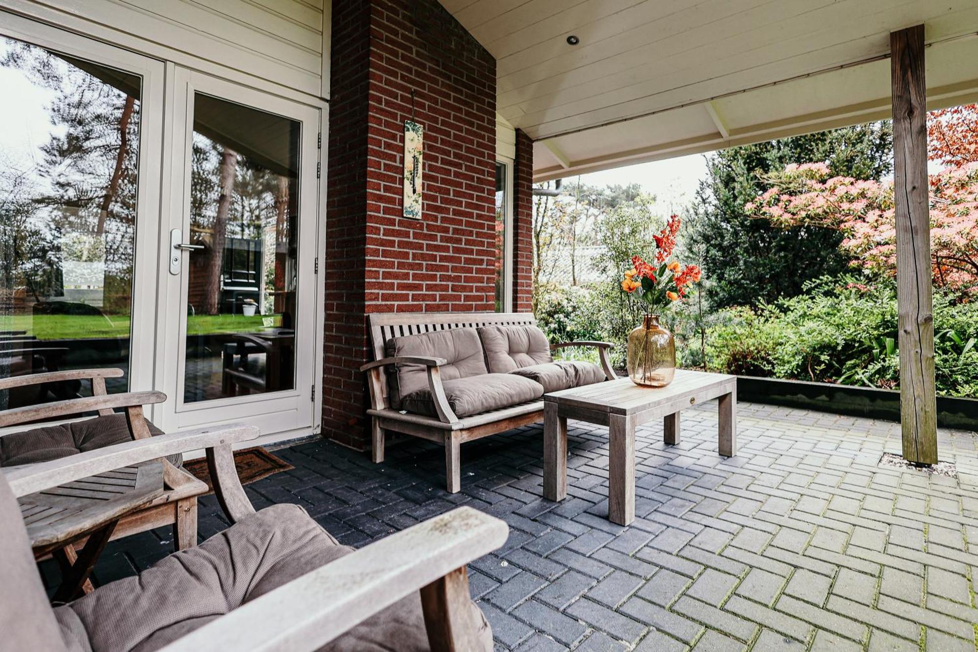 Huisje Elfde Wijk Rheezerveen Luaran gambar